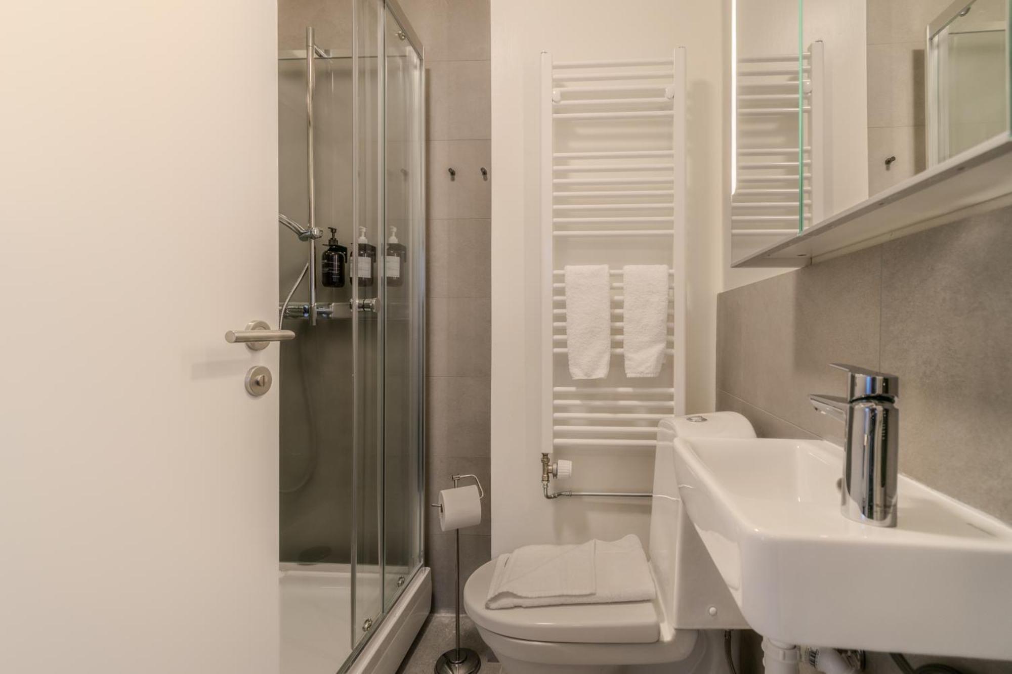 Framnesvegur - Two Bedroom Central Apartment Reykjavík Zewnętrze zdjęcie