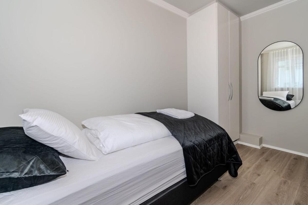 Framnesvegur - Two Bedroom Central Apartment Reykjavík Zewnętrze zdjęcie